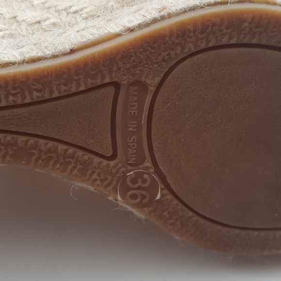 Wedge Espadrilles Sz. 36 - Picture 5 of 6